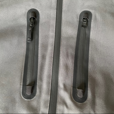 成衣细节特点